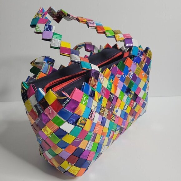 Structured Artsy Quirky Vibrant Contemporary Candy Wrapper Statement Handbag O/S - Picture 2 of 16